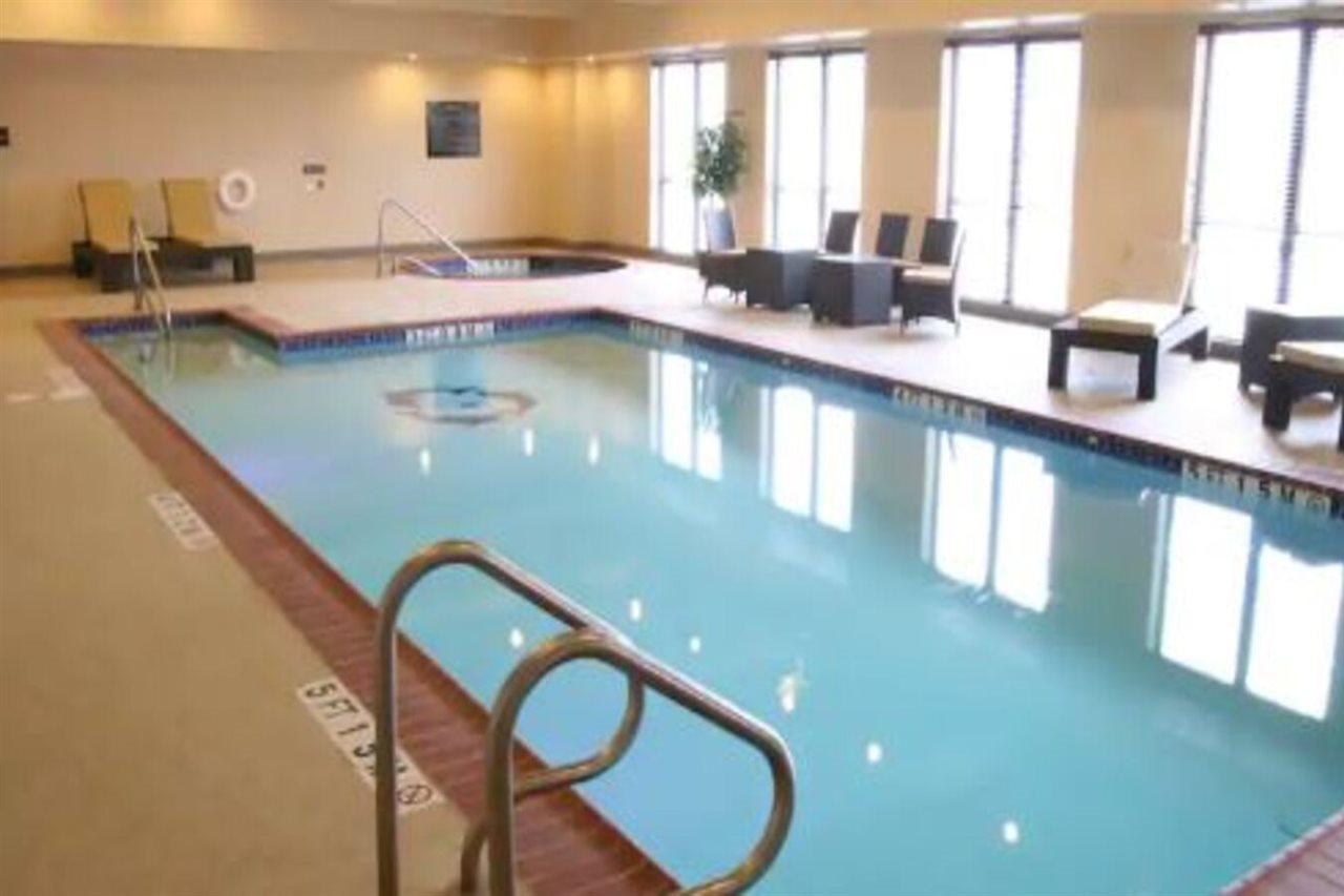 Hampton Inn & Suites Bastrop Eksteriør bilde